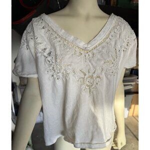 Free People Kate Crochet Top Size Medium Beige V Neck Exposed Hem Cuff Sleeve